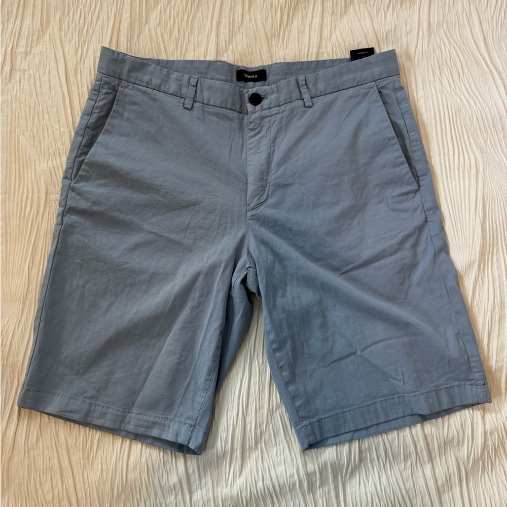 NEW Theory Light Blue Lagos Chino Shorts Men’s 32